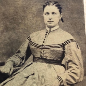 Antique CDV Carte De Viste Antique Photo Civil War Beauty Light Eyes Mixed Race Unusual Corn Row Hair Style