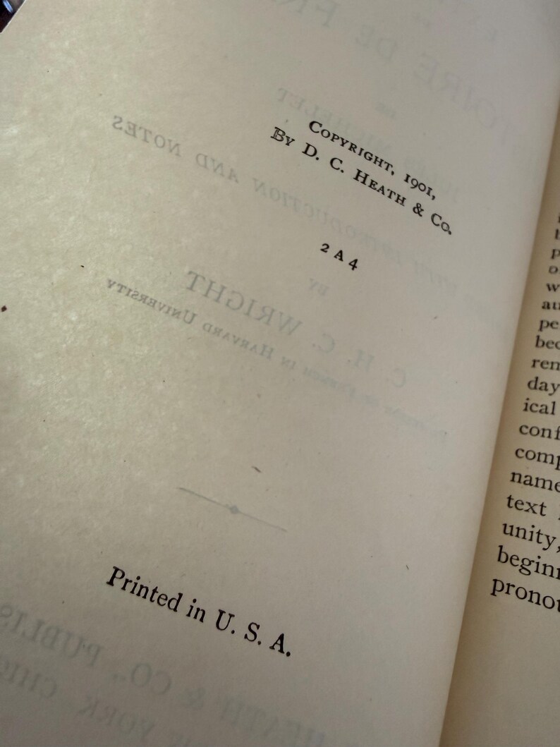 Puede incluir: P&aacute;gina de libro abierta con texto en negro. El texto incluye "COPYRIGHT, 1901, By D. C. Heath & Co." y "Printed in U. S. A." El papel es blanquecino con una ligera textura.