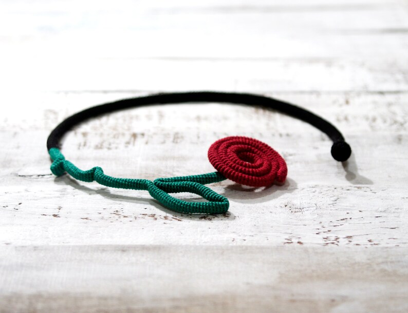 Barbed Rose Necklace, Crochet Flower Choker, Red Rose Necklace image 1