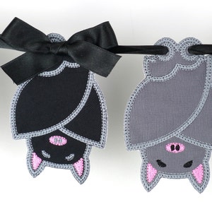 Sleepy Bat Bunting In The Hoop Banner Project Machine Embroidery Design Applique Patterns for Halloween in 6 sizes 4&quot;, 5&quot;, 6&quot;, 7&quot;, 8&quot; and 9&quot;
