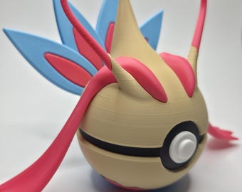 Milotic Pokeball Figurine