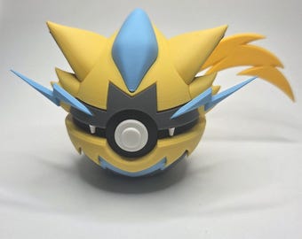 Zeraora Pokeball Figure