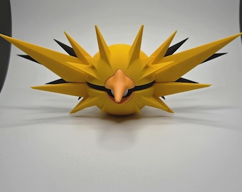 Zapdos Pokeball Figure