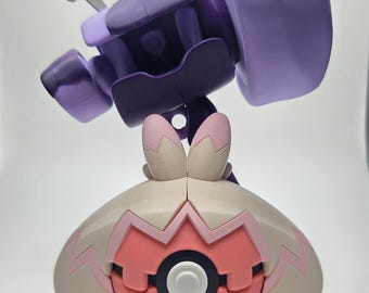 Tinkaton Pokeball Figure