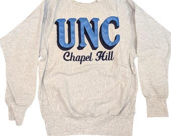 Felpa vintage UNC Chapel Hill: logo grigio applicato, prodotta negli Stati Uniti