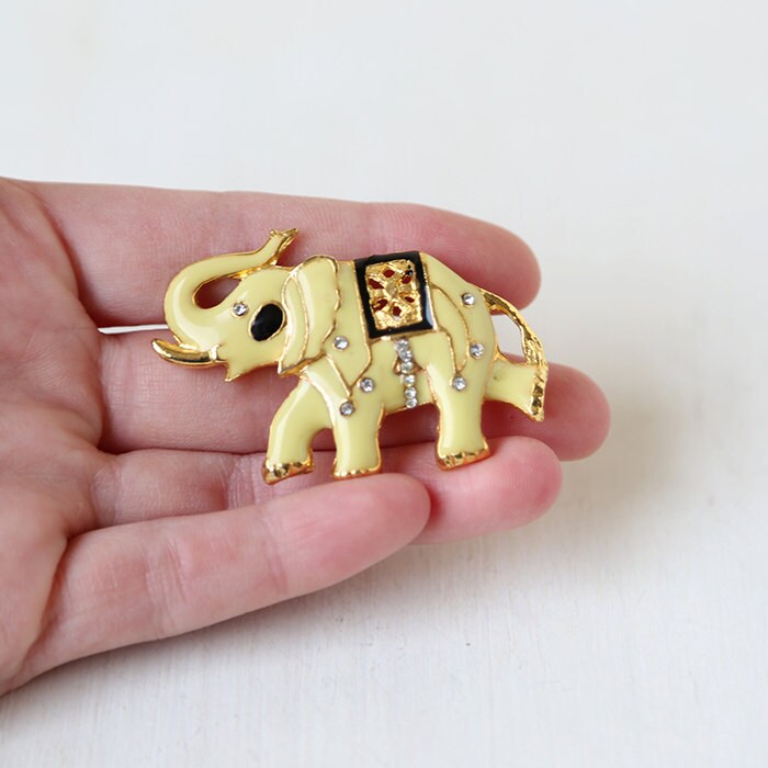 Large Vintage Yellow Elephant Brooch Pin With Crystals Chic Etsy