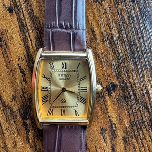 Rare Vintage Seiko Men Slim Barrel Tank Gold Dial Dark Brown Strap Dress Watch