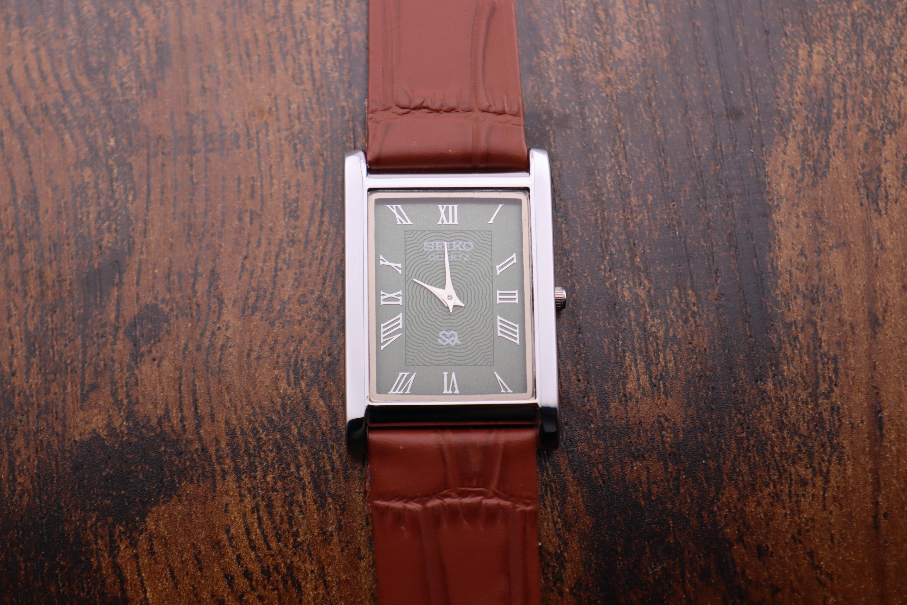 Vintage Seiko Tank Watch: Green Dial, Light Brown Leather Strap - Etsy
