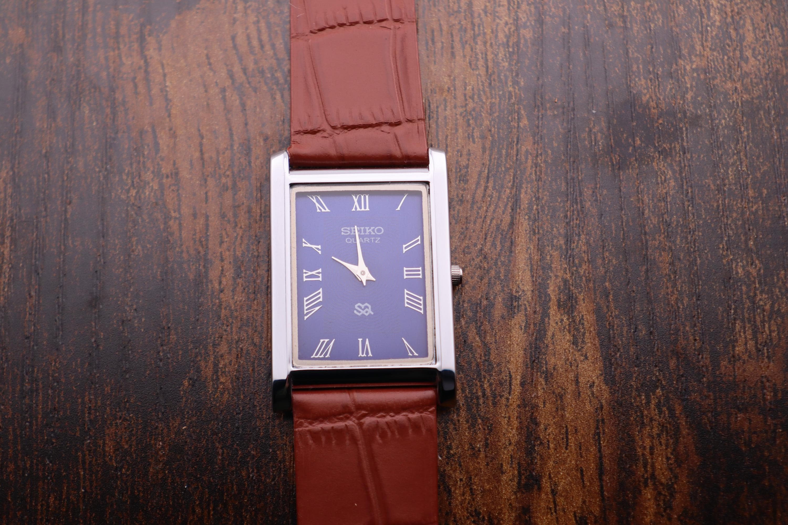 Vintage Seiko Tank Watch: Slim Blue Dial, Light Brown Leather