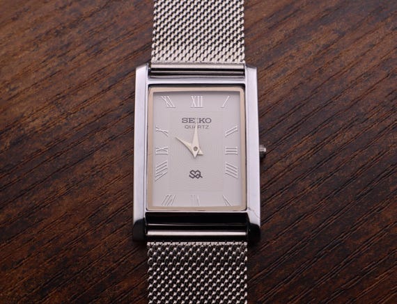 Rare Vintage Seiko Slim Men White Dial Silver Mesh Band  display picture 2