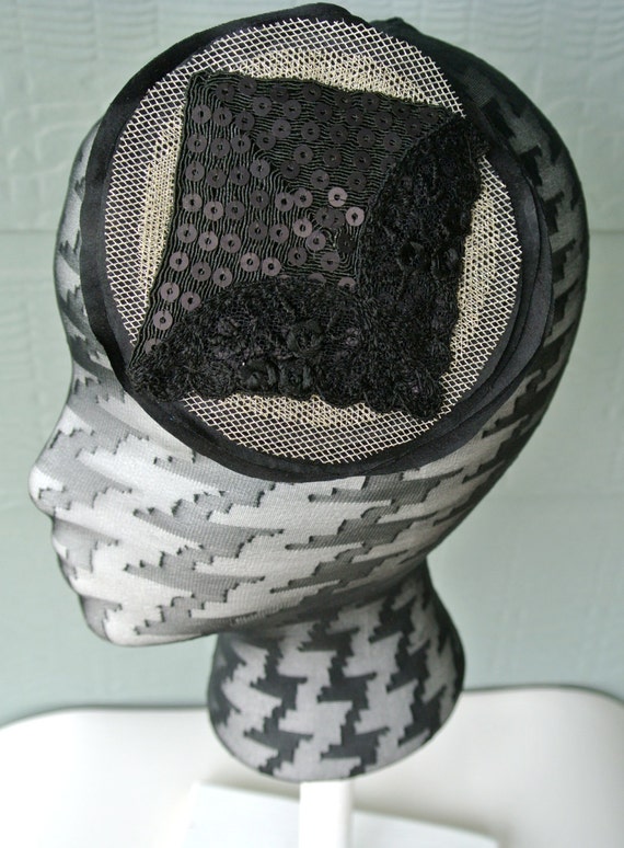 Items similar to The MAE - black headpiece, black fascinator, black hat ...