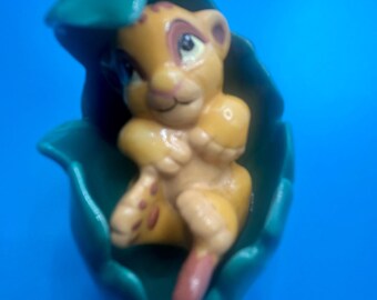 Vintage Disney Lion King Baby Simba in Leaf Figurine | Bone China Porcelain Ceramic | 1990s Disney Collectible | Nursery Decor