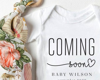 Coming Soon Due Date Baby Onesie™ - Pregnancy Announcement - Baby Announcement - Pregnanacy Reveal - Baby Bodysuit Coming Soon
