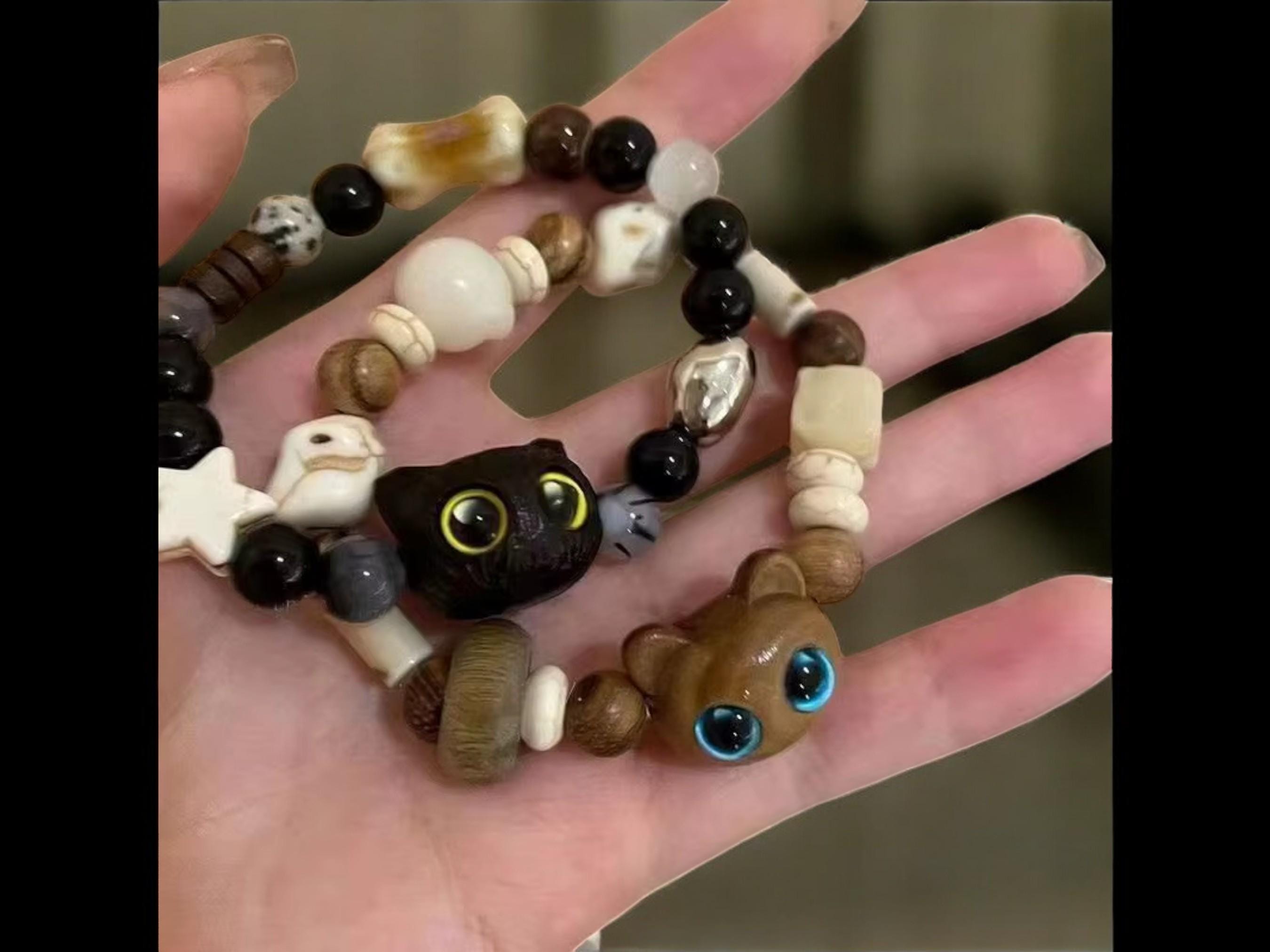 Bracelets Personnalisables Pour Chatons En Bois Et Perles Résine – Neuf Avec étiquettes