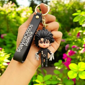 Süßer Edward mit den Scherenhänden Schlüsselanhänger - Anime Style Schlüsselanhänger für Autoschlüssel, Taschen, Freunde Geschenk