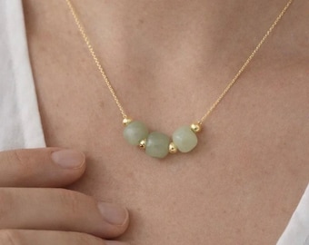 Green Aventurine Pendant Necklace - 18K Gold Plated , Dainty Gemstone Crystal Jewelry , Gift for Her or Mom