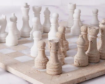 Signature Travertin & weißer Marmor Schachset - 15 Zoll handgefertigtes Schachbrett