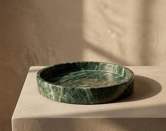 Opbergbakje van junglegroen marmer, rond tafelstuk voor de salontafel, schaaltje voor de make-up en parfum, cadeau voor een housewarming