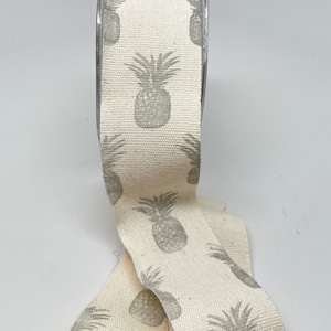 Cinta de algodón con estampado de piña, 1,5 pulgadas, gris marfil, 1 yarda