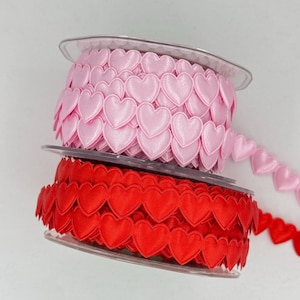 Fita de banner recortada - Coração fofo de cetim - 3/4 polegadas - Rosa vermelho - 1 jarda