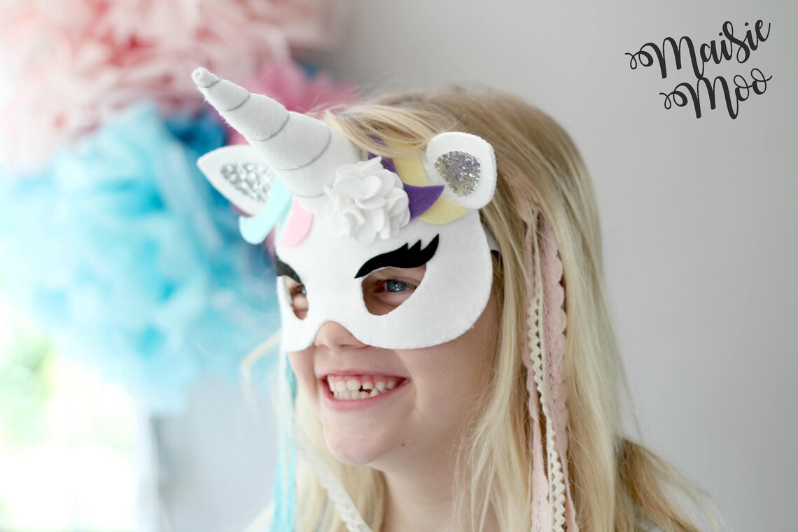 Free Free Unicorn Wall Art Svg 660 SVG PNG EPS DXF File