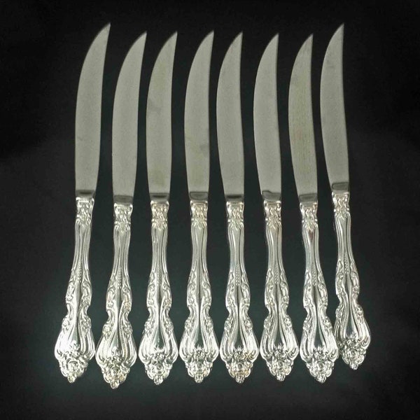 Steak Knives 8 Reed and Barton Baroque 9 Inch Stainless Solid Knives Glossy Finish