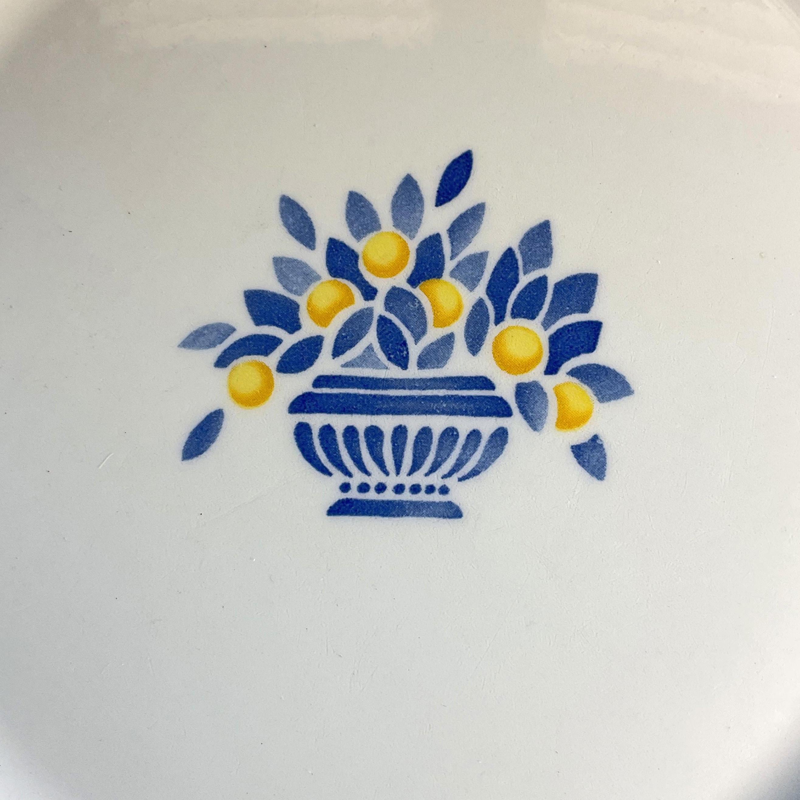 Johnson Brothers Jardiniere Yellow Dinner Plates: Blue Lemon Vase