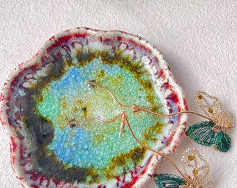Handmade Ceramic Jewelry Dish – Kiln Change Glaze Ring Holder, Organic Shape Ring Dish, Small Pottery Tray, Gift for Her, Home Decor