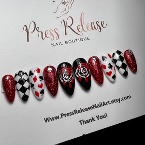 Press on Nails queen of Hearts - Etsy