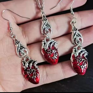 Gothic Heart Pendant Anatomical Heart Necklace and Earrings Set Pagan Witch Jewelry Halloween Accessories Wiccan Aesthetic