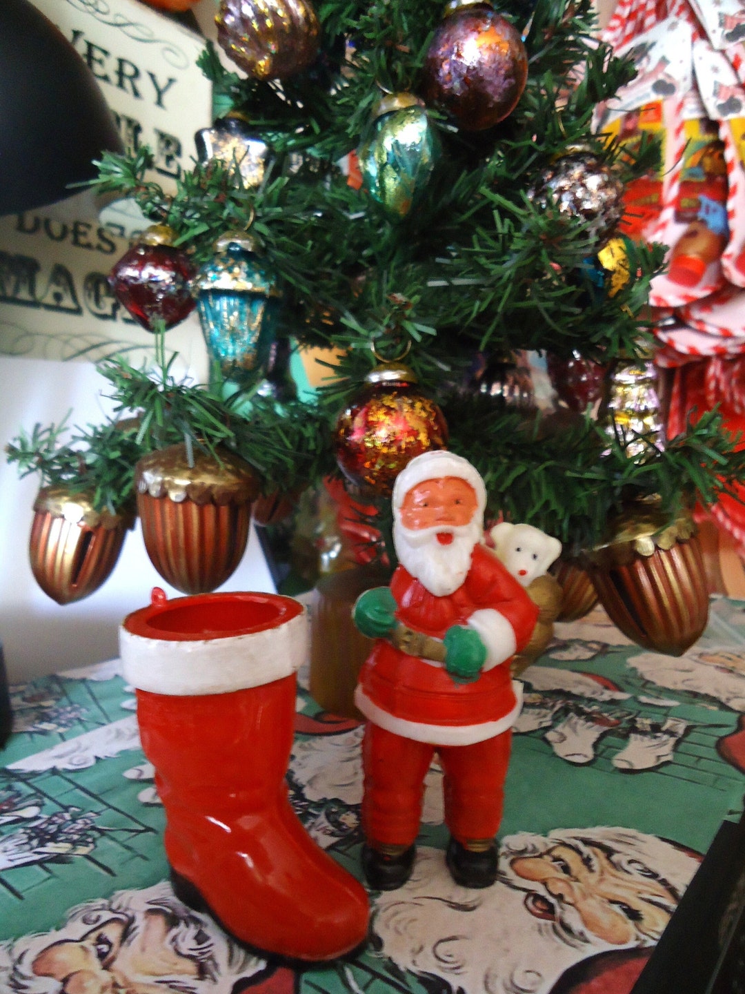 SANTA BOOT FIGURES Two 2 Figural Santa Hard Plastic - Etsy