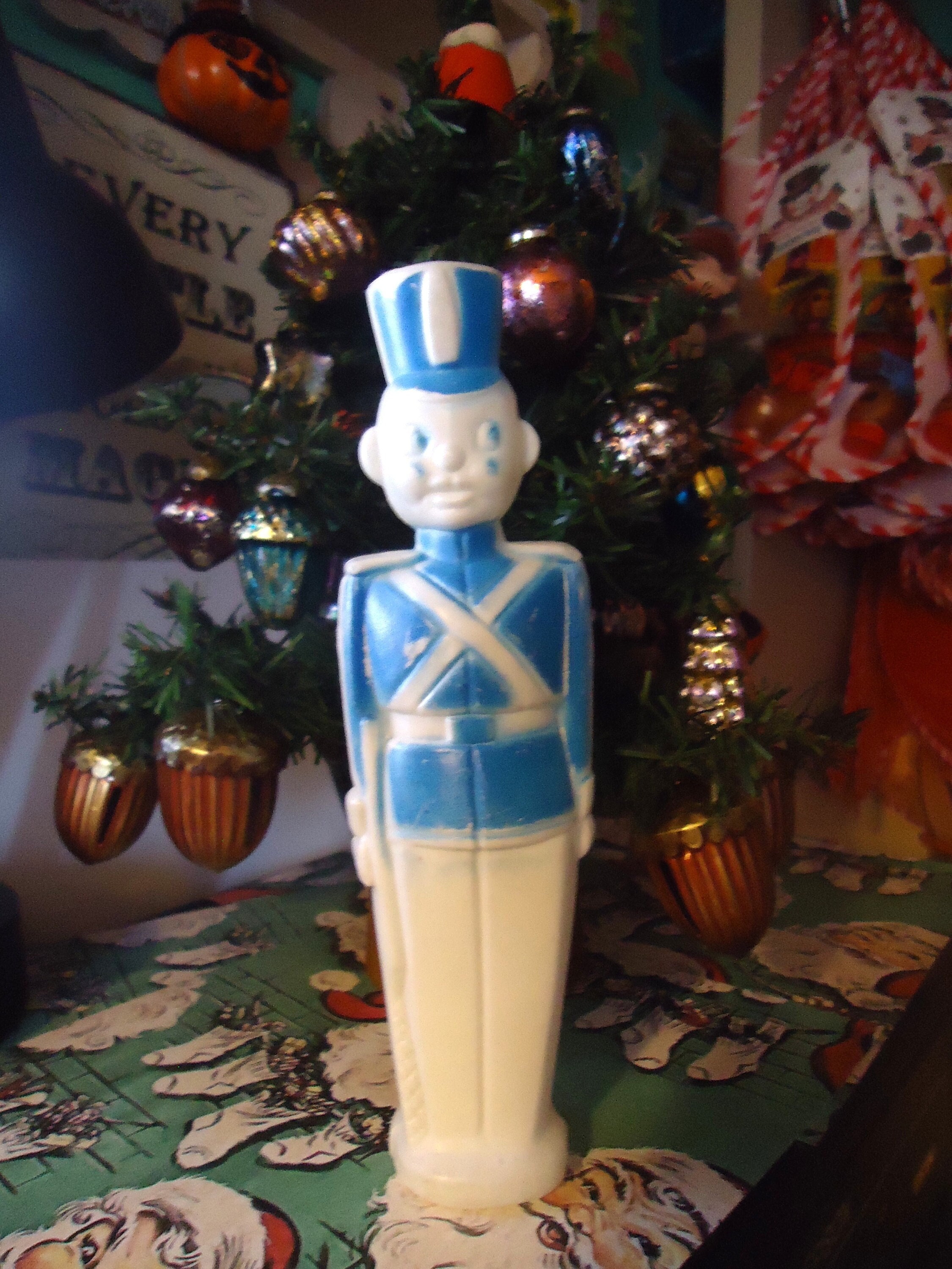 Vintage Union LARGE 40” Nutcracker Toy Soldier Christmas Lighted Blow Mold