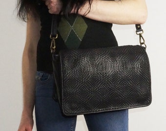 Black Soft Italian Woven Leather Messenger Bag, Leather Crossbody Bag, Customizable, Soft Woven Leather Handbag, Leather Clutch, Becker