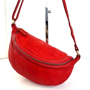 Rote Gürteltasche aus weichem italienischem Leder, rote Gürteltasche aus italienischem Leder, rote Schultertasche mit Reißverschluss, Simon