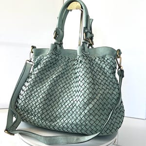 Sage Grün weiche gewebte Ledertasche, gewebte Handtasche Italien, handgemachte Schultertasche, Damen Tote, große Tragetaschen, Leder Crossbody Tasche, Elow