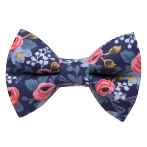 CAT pajarita - &quot;el país de las maravillas&quot; - Rifle papel Co tela Floral