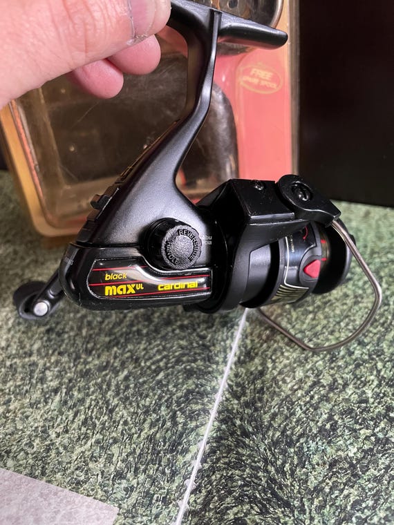 black max fishing reel ABU GARCIA SPINNING Machined with extremely tight tolerances Abu Garcia Black Max 4