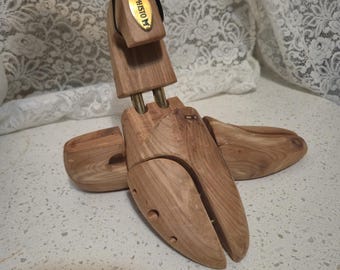 Vintage Mephisto Cedar Shoe Trees, Men's Adjustable Split-Toe Shoe Keepers,