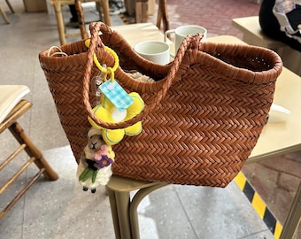 Top Layer Cowhide Woven Bag French Style Vegetable Basket Bag Ladies Basket Christmas Gift Hand-Woven Bag