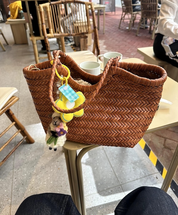 Top Layer Cowhide Woven Bag French Style Vegetable Basket Bag Ladies Basket Christmas Gift Hand-Woven Bag