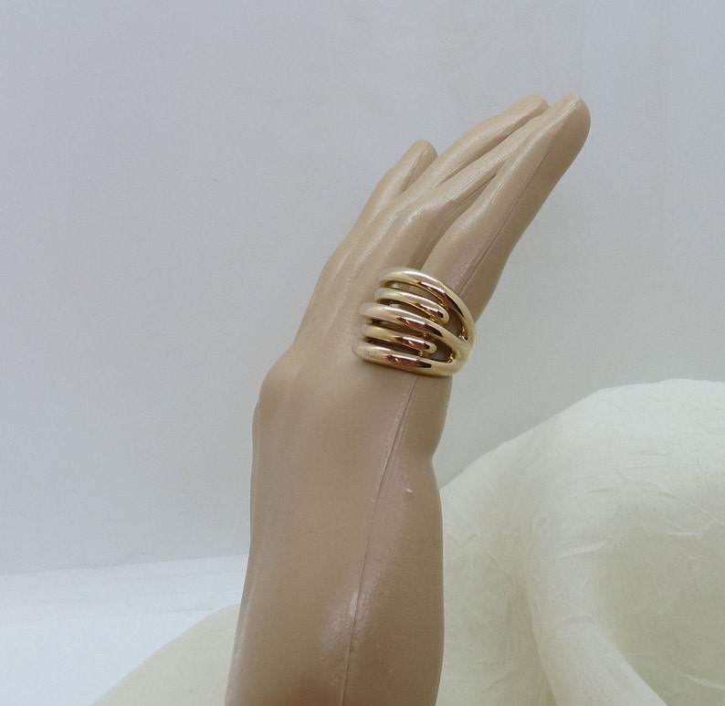 Puffy 14K Yellow Gold Ring SZ 5.25