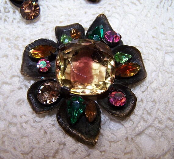 RARE Gingko Leaf Multicolor Large Rhinestone Broo… - image 4