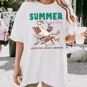 Summer Vibes Goose Graphic Shirt: Comfort Colors Unisex Beach Top