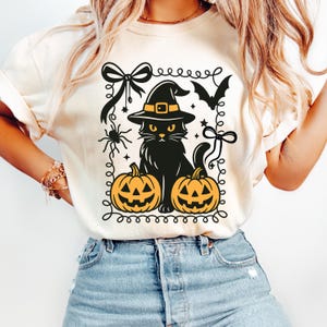 Retro Halloween Katze T-Shirt: Spooky Season Comfort Colors Tee