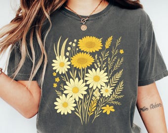 Camiseta floral Comfort Colors: Camiseta con estampado de flores silvestres estilo cottagecore