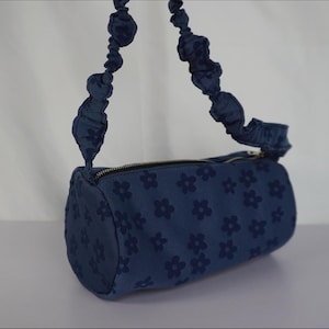 Patrón de costura en PDF para minibolso redondo / Bolso con correa fruncida para principiantes (descarga digital)