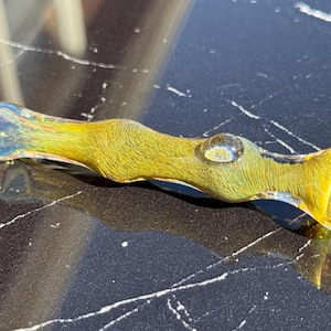 Glass Blown Chillum Pipe