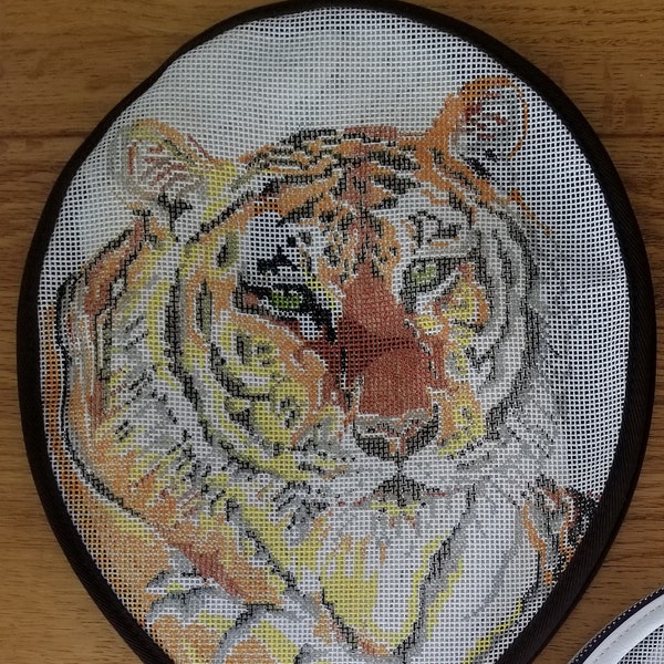 Vintage EUC Tennis Badminton Squash Racquet Needlepoint Cover DIY Design Your Own Mono Canvas Finished Blank Siberian Tiger Canvas Vinyl