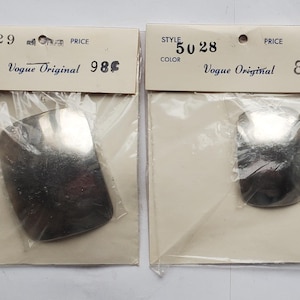 Vintage New IOP Vogue Originals Metal Silver Tone Belt Buckle Domed Rectangular Rounded Corners Fashion Sewing Accessory 5028 5029 Choice