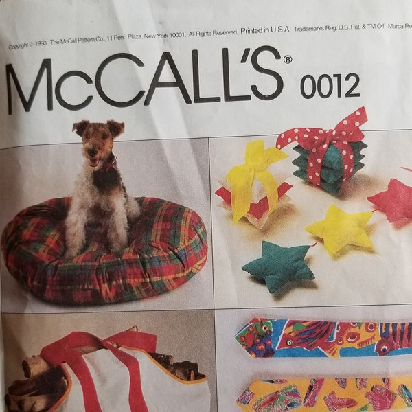 Vintage New NIP McCall’s Quick Pick Sewing Pattern Log Carrier Baseball Cap Star Pillow Potpourri Sachets Wreath Dog Bed Necktie Full Apron